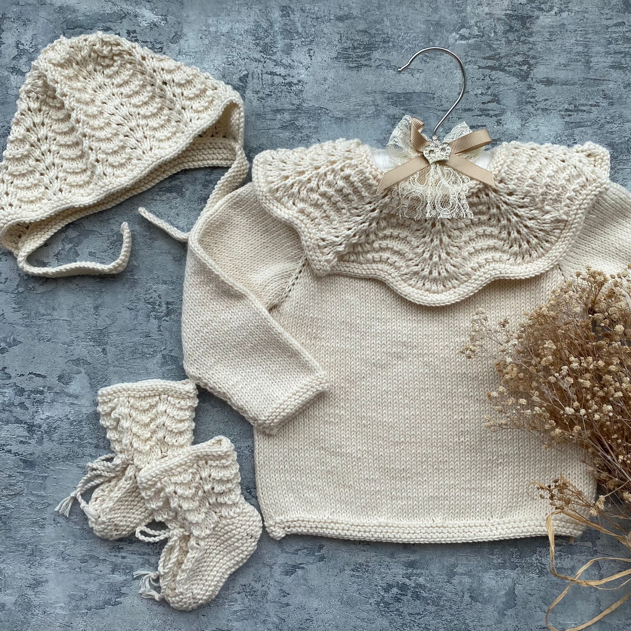 Krem dantelli vintage hastane çıkışı bebek seti